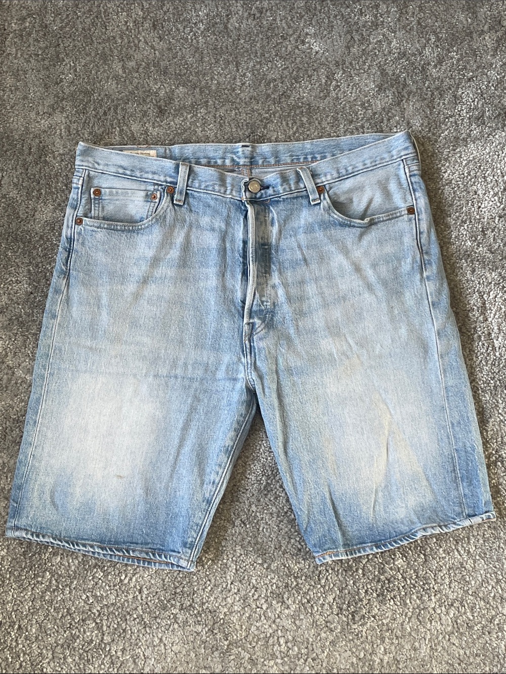 EC Levi's 501 Light Wash Bermuda Shorts - Size 36